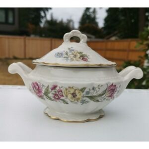 Embassy USA Vitrified China, Sugar Bowl & Lid with Multi Floral, Gold Trim